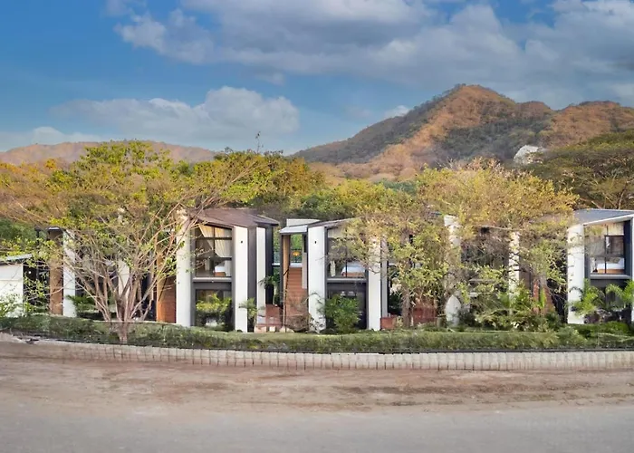 The #9 - Boutique In Flamingo - Ground Level Apartamento *